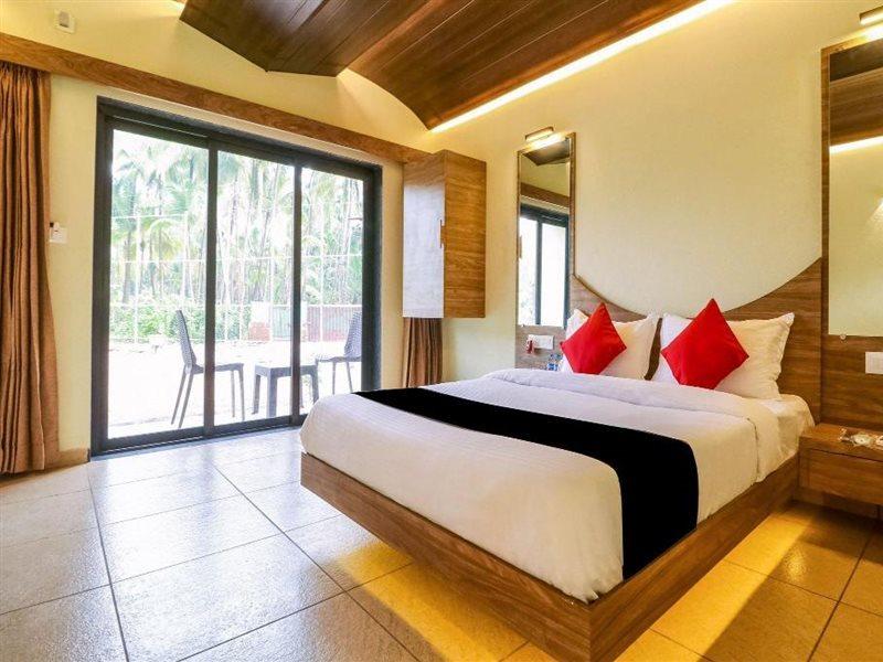 Collection O 47512 Eleven Petals Resort Alībāg Extérieur photo