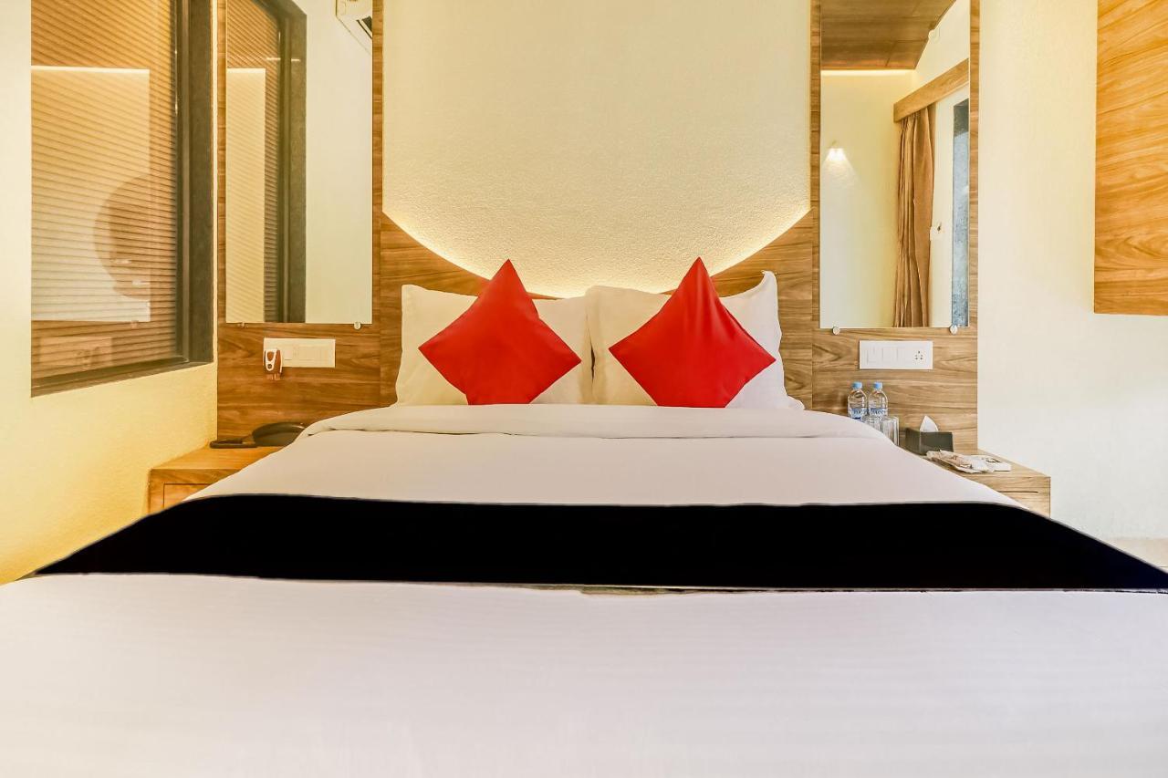 Collection O 47512 Eleven Petals Resort Alībāg Extérieur photo